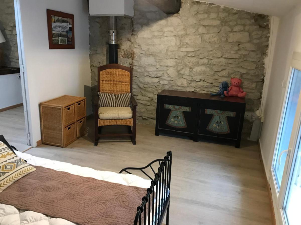 Villa Le Grenier De Manee Villemoustaussou Esterno foto